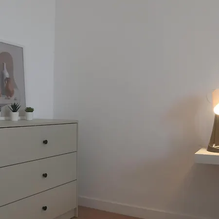 Le Sunny, Centre Apartmán