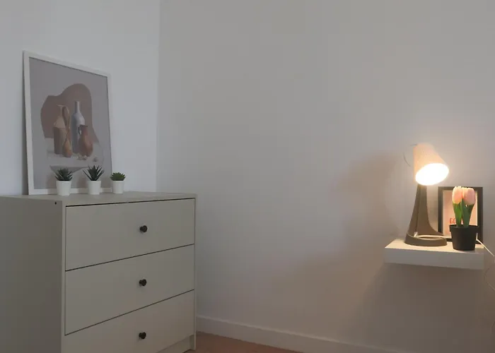 Le Sunny, Centre Apartmán