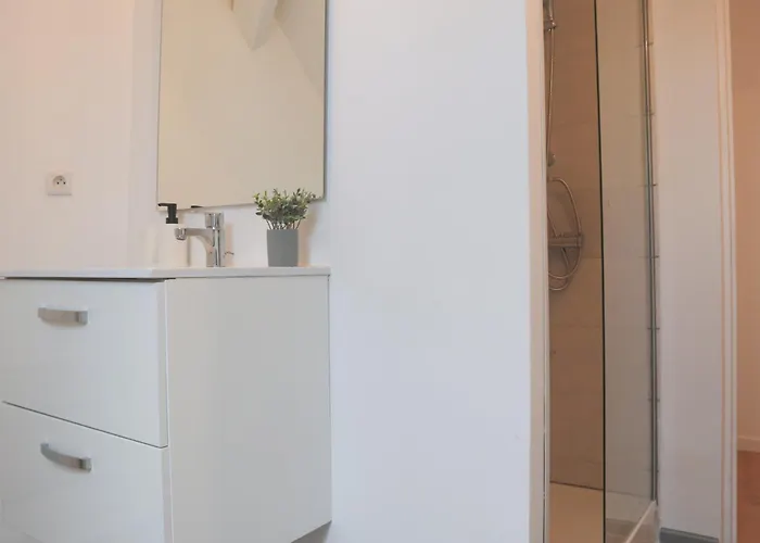 Le Sunny, Centre Apartmán *