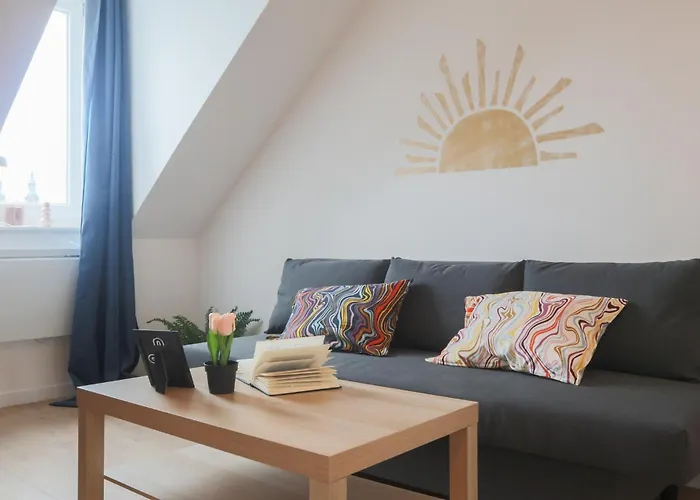 Le Sunny, Centre * Mylhúzy